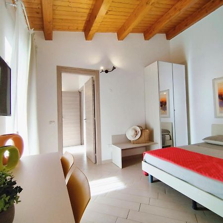 Alcamo Rooms Con Garage Privato Exterior foto